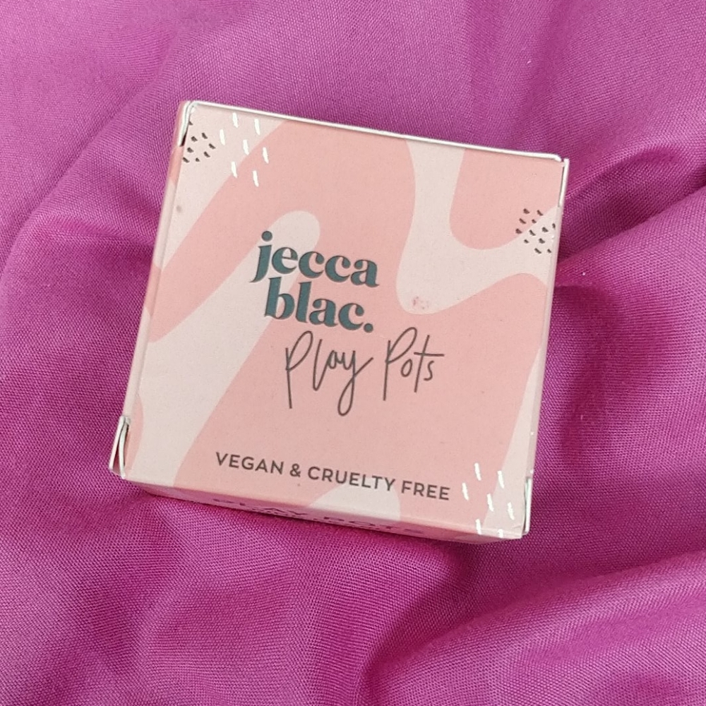 Jecca Blac play pot